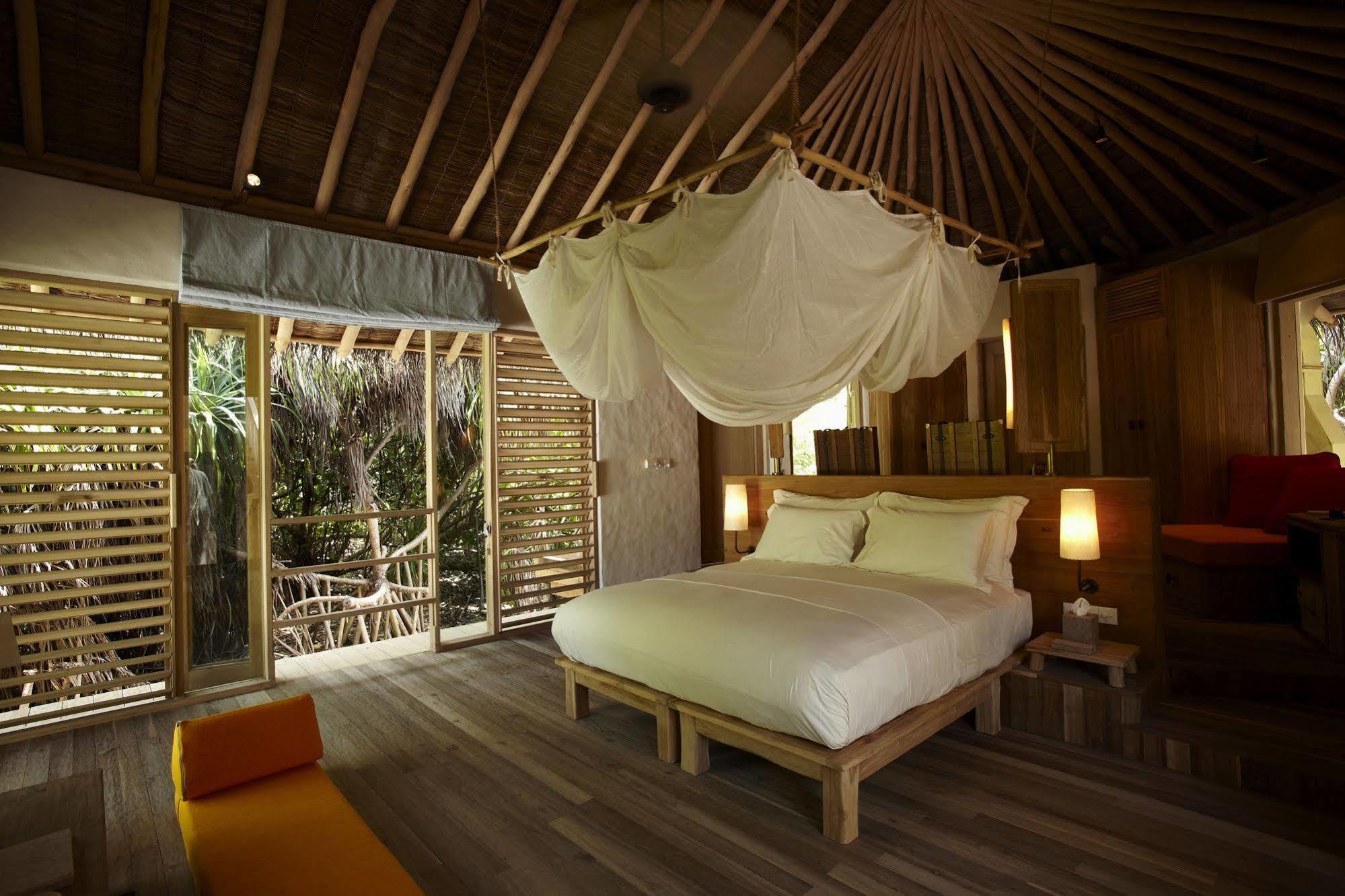 Hotel Six Senses Laamu Laamu Atoll Exterior foto